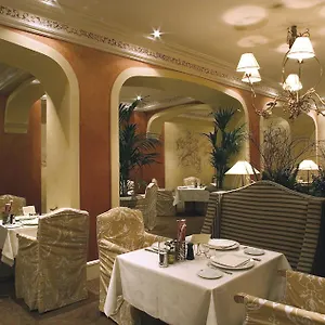 Hotel Lotti, Paris