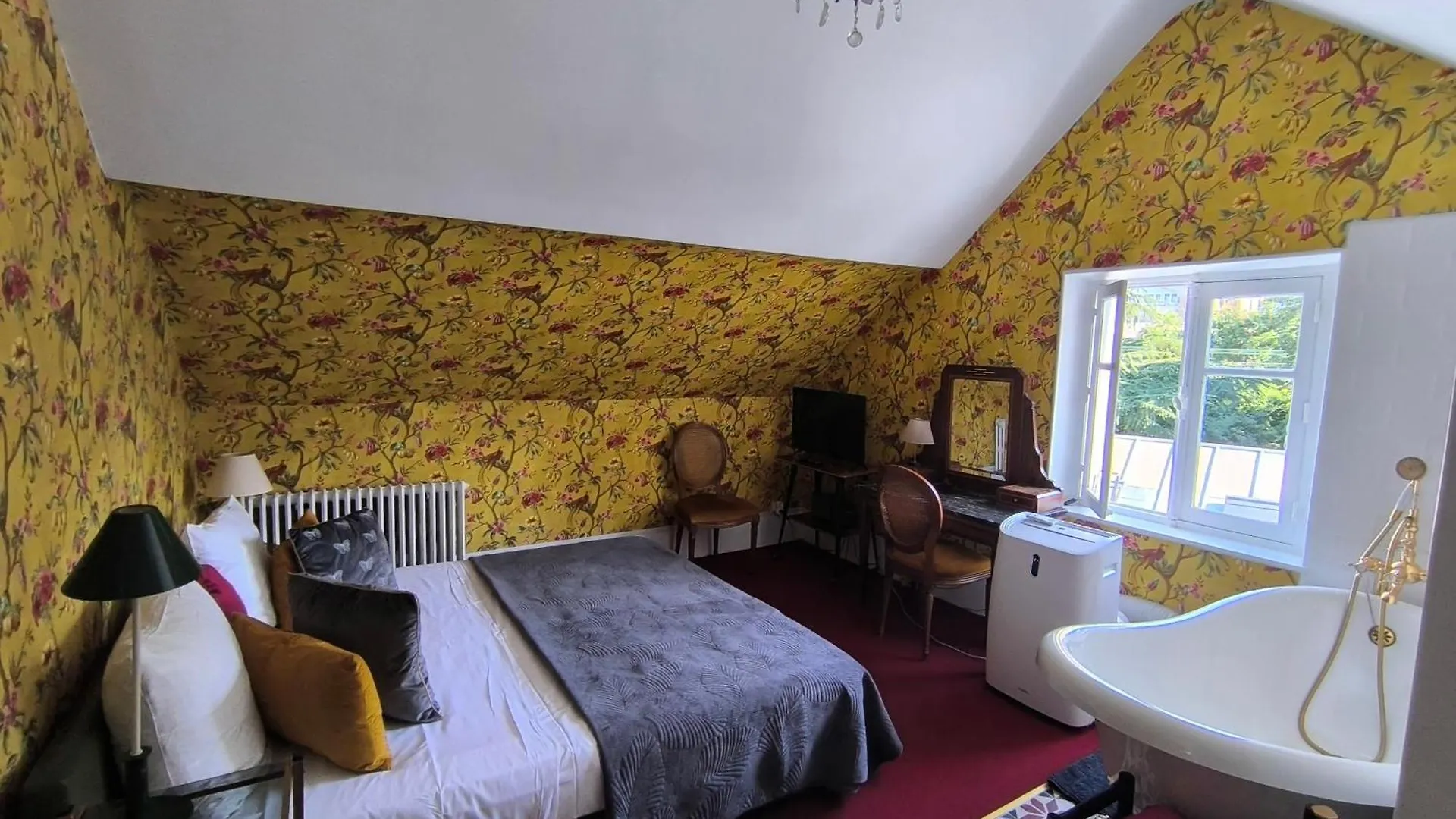 Domaine De Ris Hotel Ris-Orangis 0*,  France